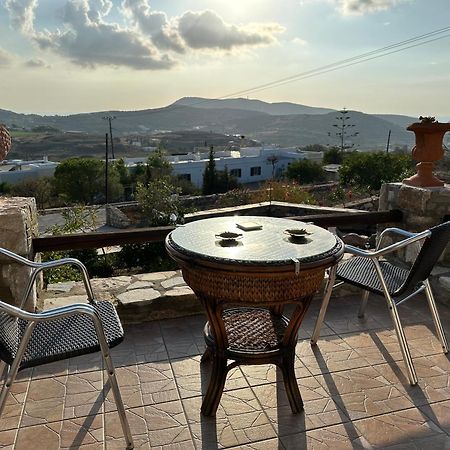 Πέτρινο Εξοχικό Σπίτι Στη Σύρο Agros  Exterior foto