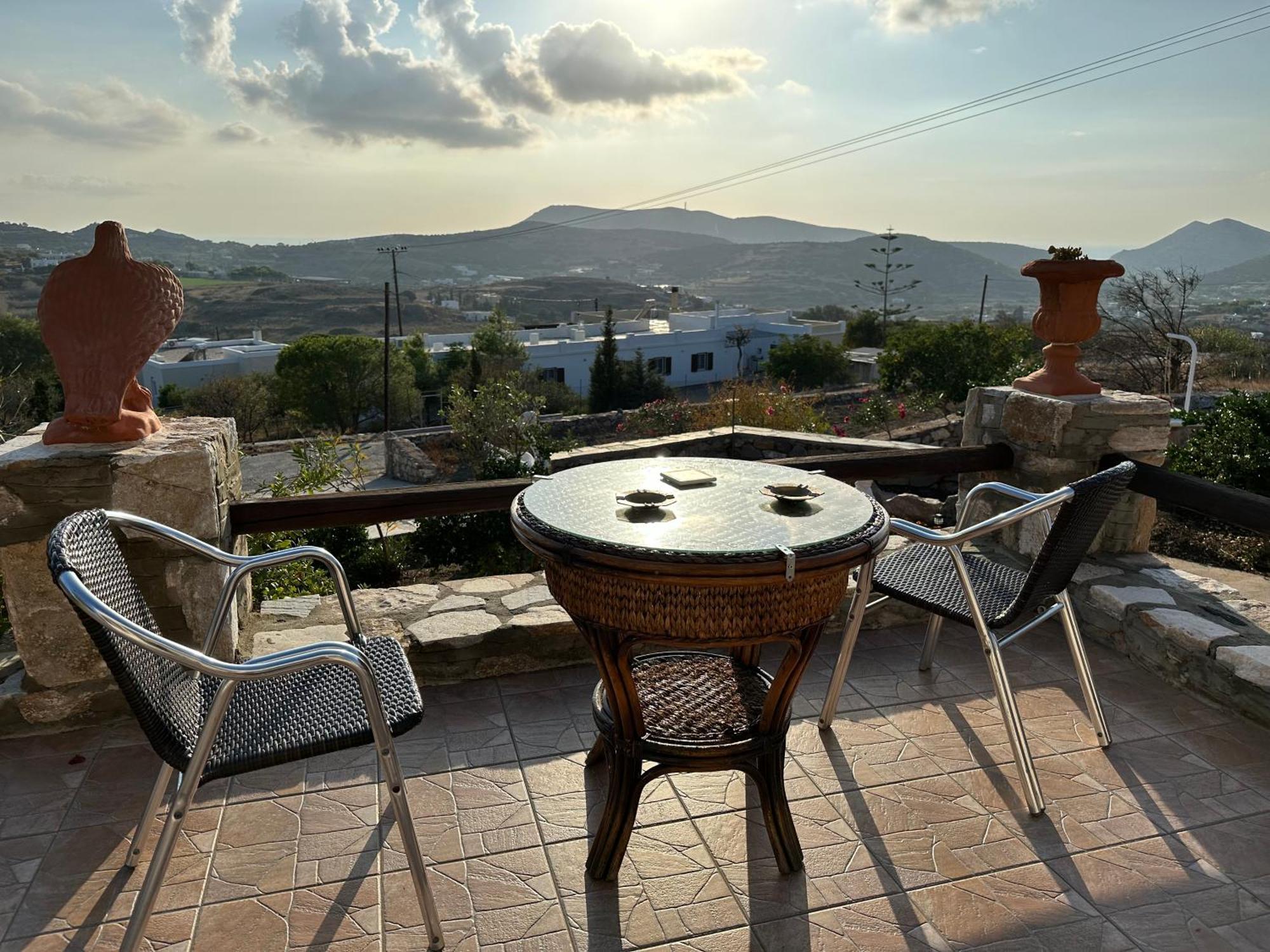 Πέτρινο Εξοχικό Σπίτι Στη Σύρο Agros  Exterior foto